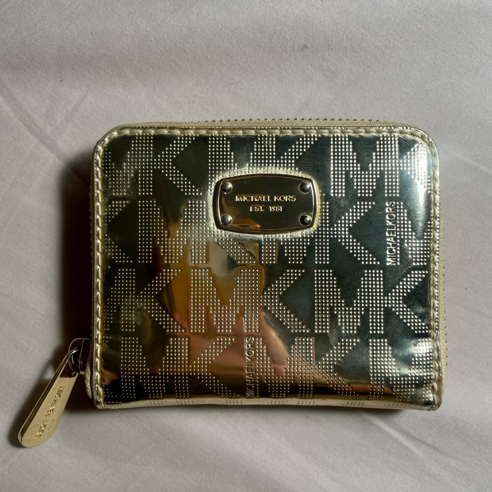Michael Kors Gold Wallet
